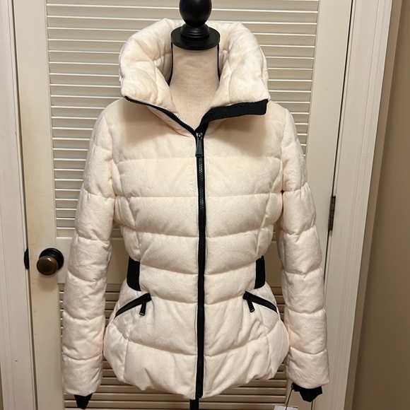 Laundry by Shelli Segal Quilted Fleece Jacket in Cream, Size Medium, NWT - Picture 5 of 17